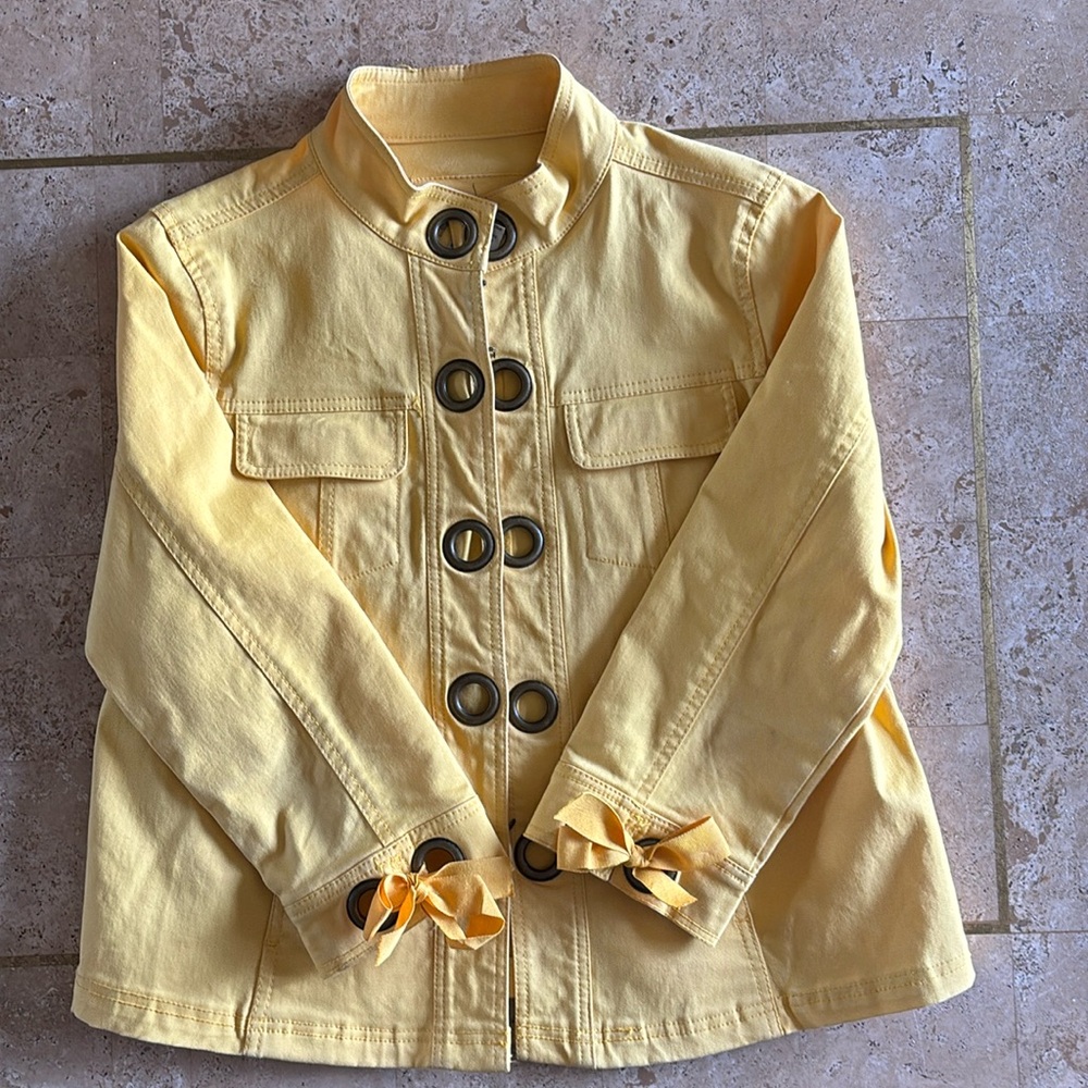 Women’s size medium yellow jean jacket